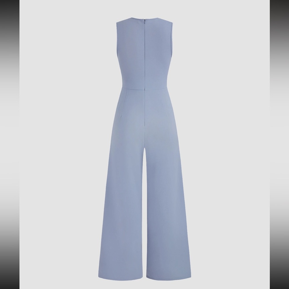 Elegant Blue Sleeveless Jumpsuit - Picture 2 of 5